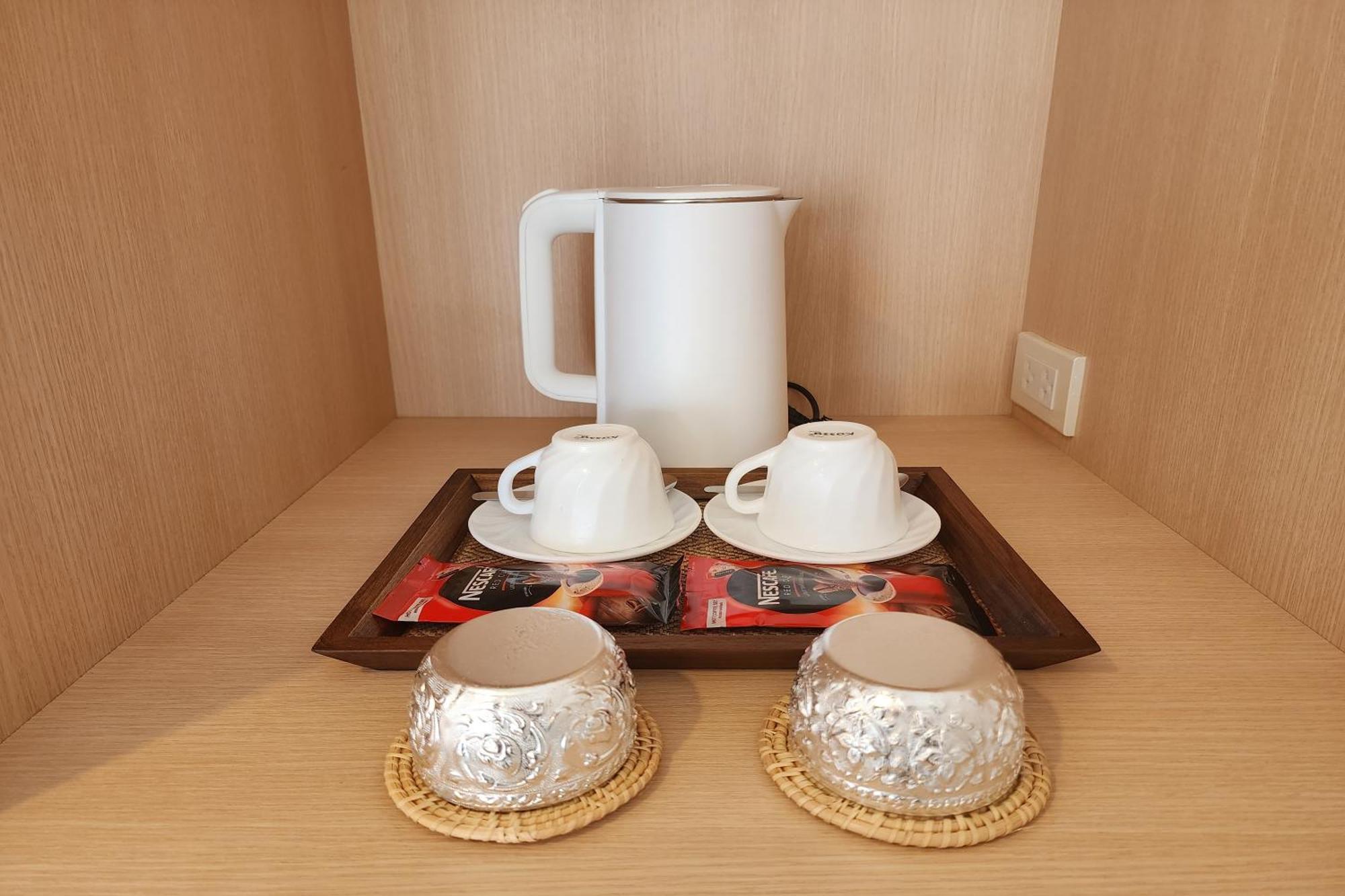 Arsh Boutique Hotel Чиангмай Экстерьер фото